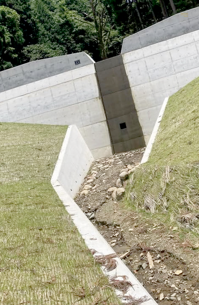 見えない場所に宿る技術力 型枠工事の株式会社屋宜工業